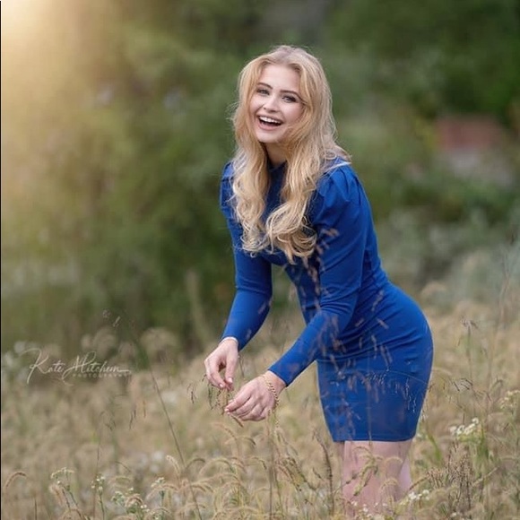 Meet your Posher, Bell - Picture 1 of 1